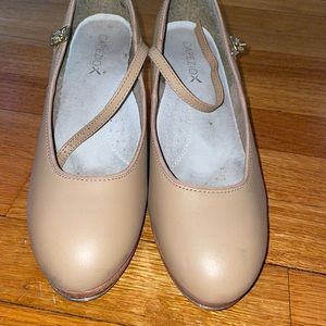 1.5 inch beige character tap shoes